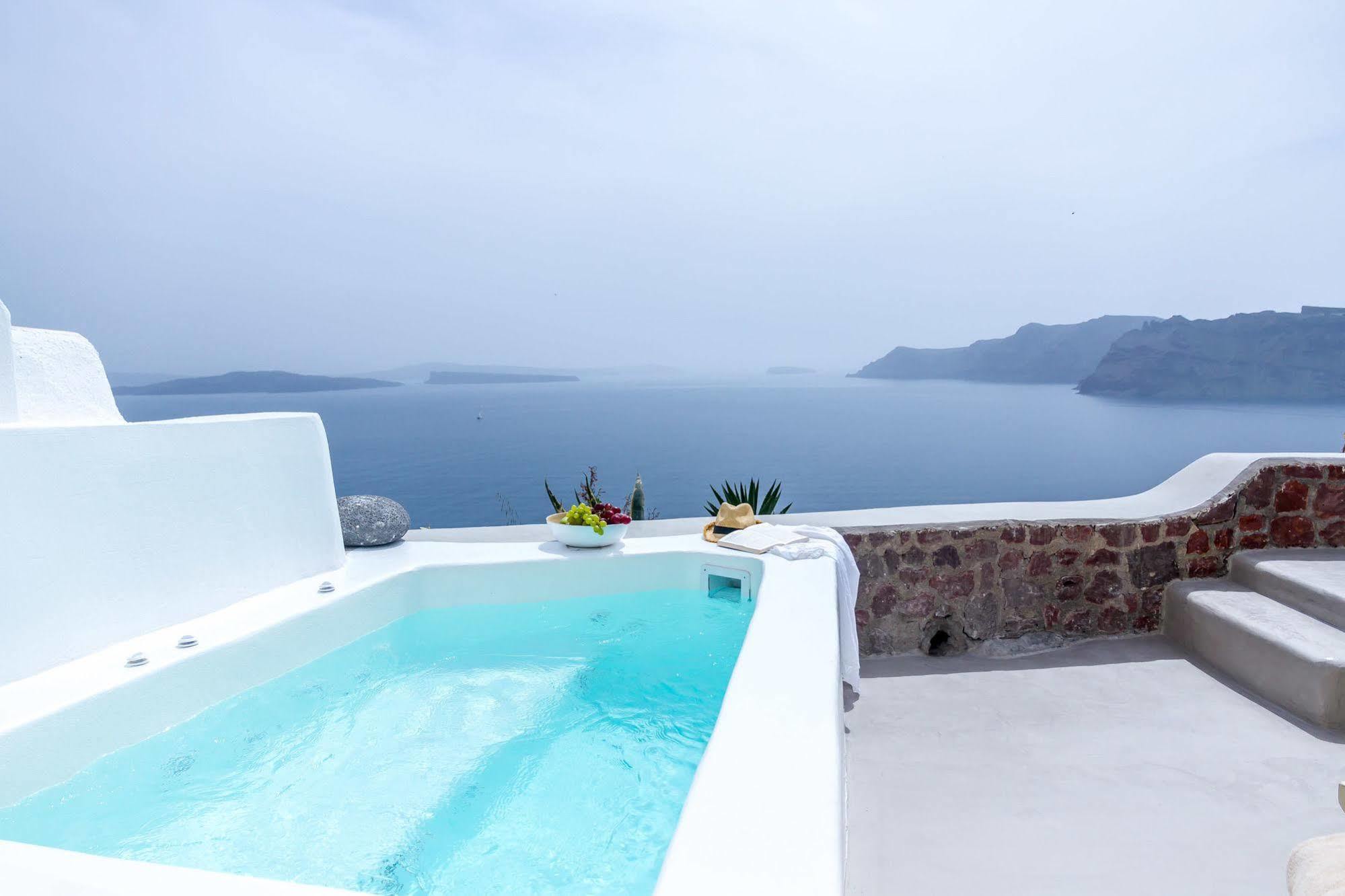 Cleo'S Dream Villa Oía Exterior photo